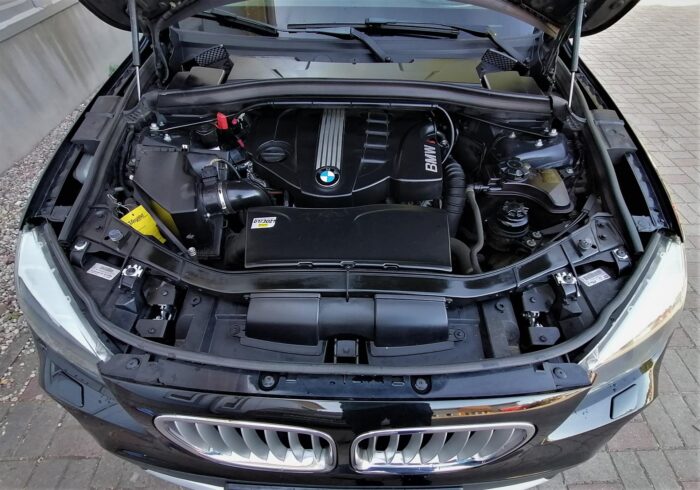 BMW X1 xDrive 23d Steptronic "xLine" - Image 13
