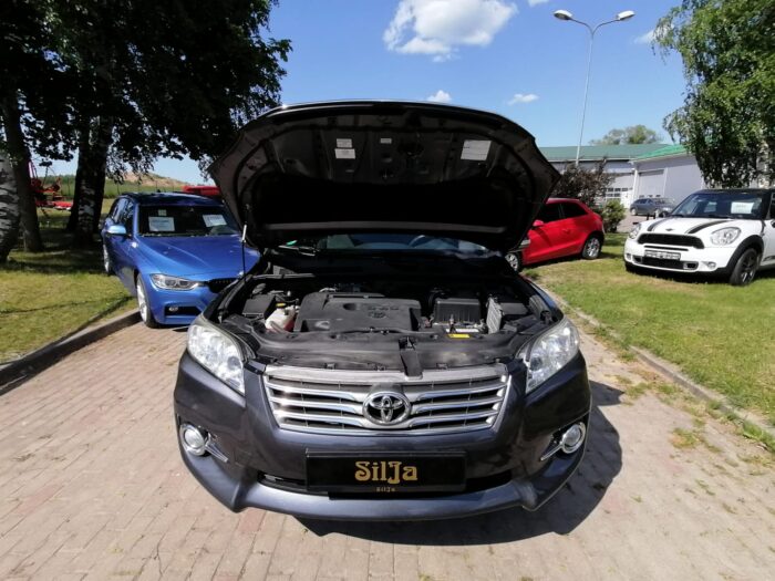 Toyota RAV4 2,2 D-4D "Life" - Image 24