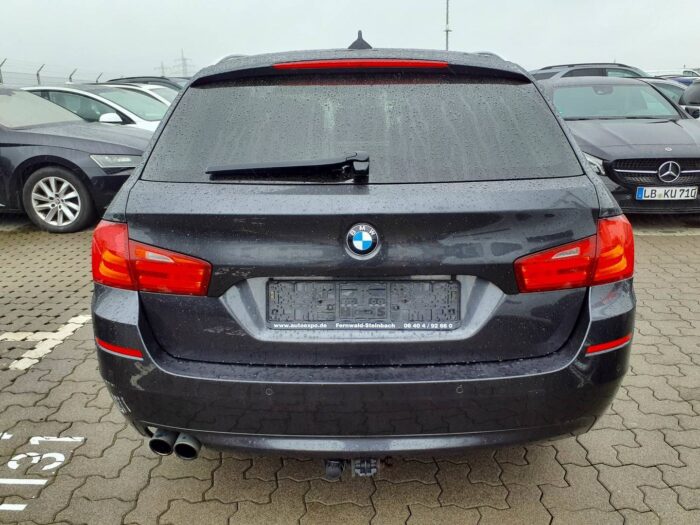 BMW 525d Touring - Image 30