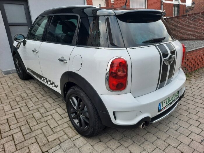 Mini Countryman Cooper SD - Image 16
