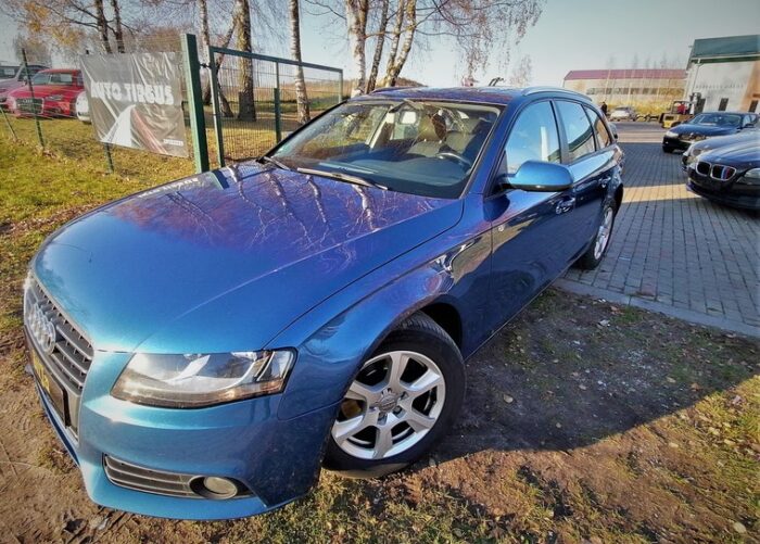 Audi A4 Avant 2,0 TDI Multitronic "Attraction" - Image 5