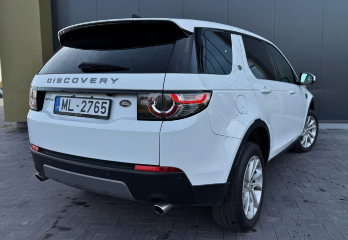 Land Rover Discovery Sport - Image 4