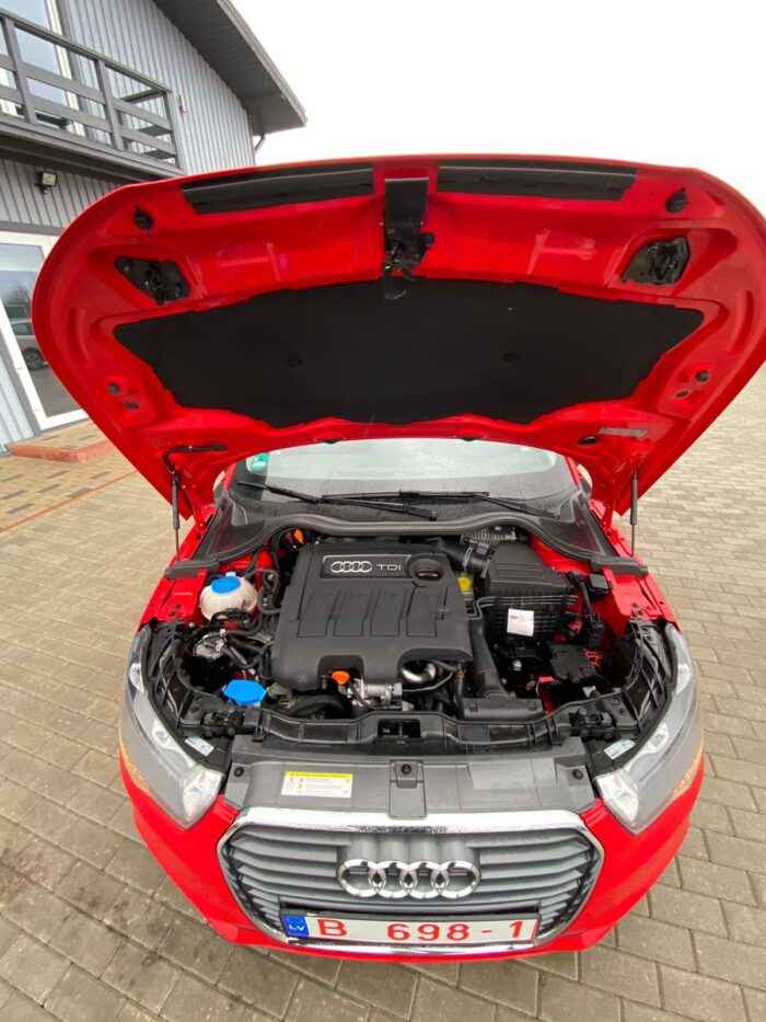 Audi A1 1,6 TDI "Attraction" - Image 13