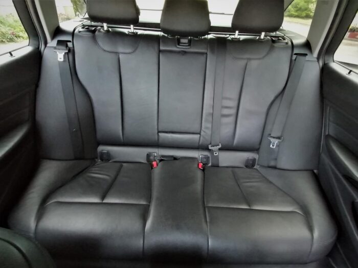BMW 320 d Touring Steptronic "Sport Line" - Image 10