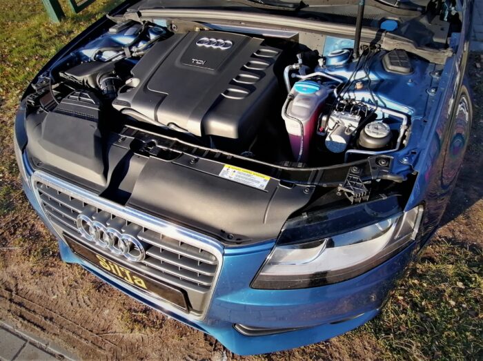 Audi A4 Avant 2,0 TDI Multitronic "Attraction" - Image 39