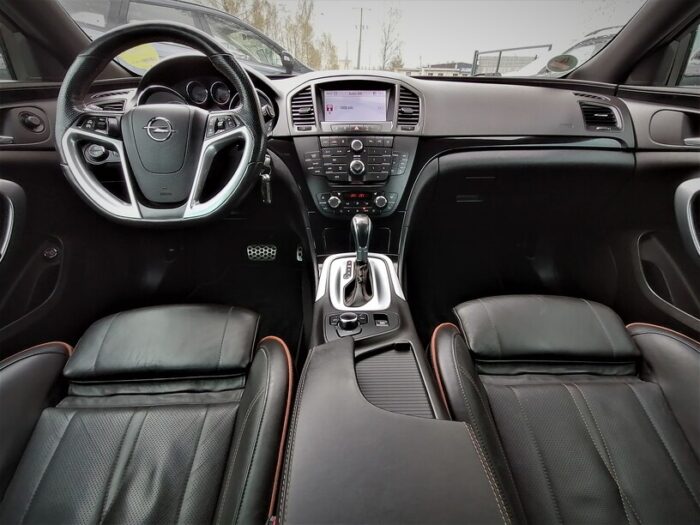 Opel Insignia Sports Tourer 2,0 CDTI 4x4 ActiveSelect "Innovation" - Image 33