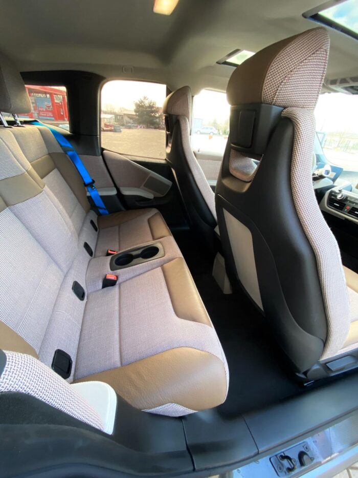 33 BMW i 3s eDrive 120 Ah Automatic - Image 36