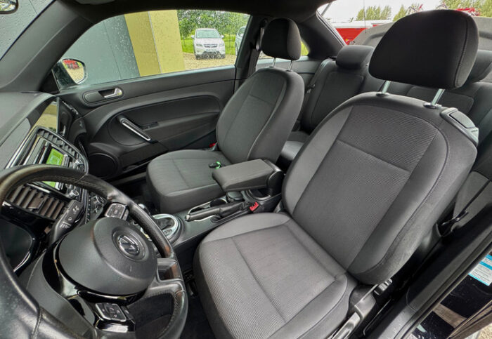 VW Beetle 2,0 TDI DSG - Image 6