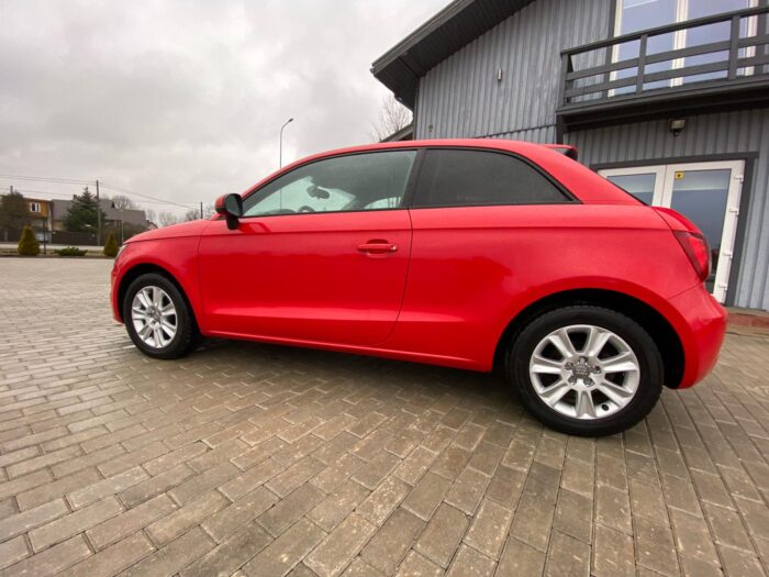 Audi A1 1,6 TDI "Attraction" - Image 15