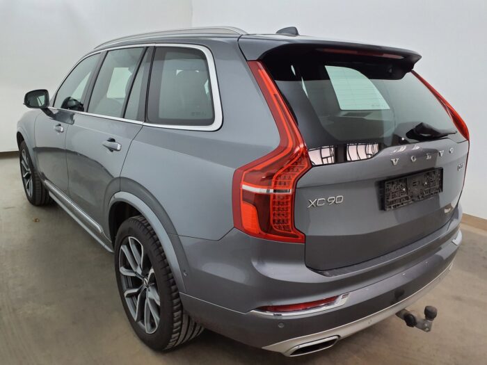 Volvo XC90 D5 AWD Geartronic "Inscription" - Image 37