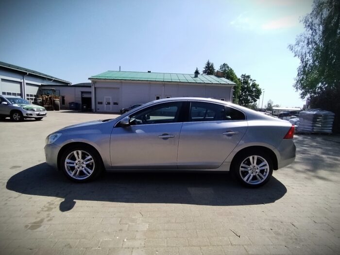 Volvo S60 2.0 Summum - Image 4