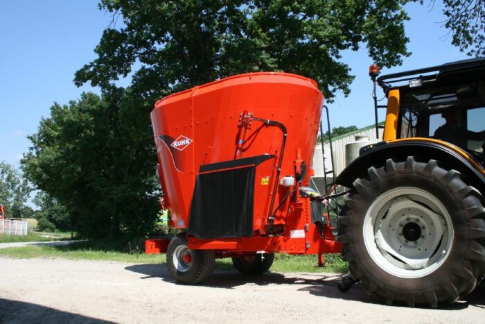Lopbarības maisītāji - izdalītāji KUHN Euromix - Image 12