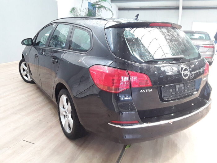 Opel Astra Sports Tourer 1,7 CDTI "Edition" - Image 28