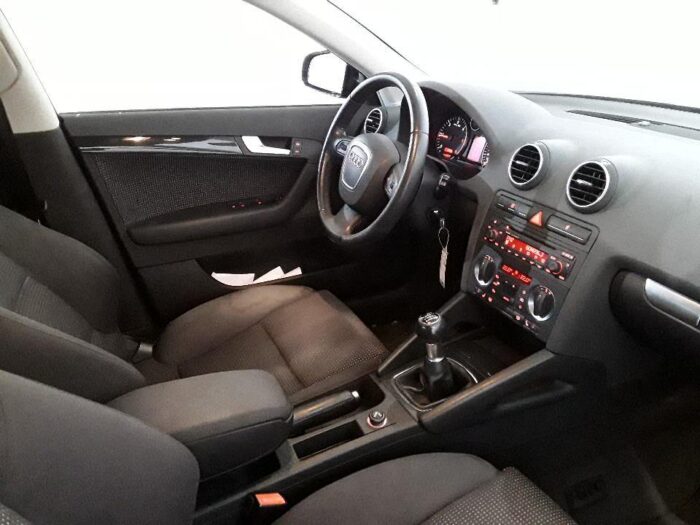 Audi A3 Sportback 2,0 TDI - Image 27