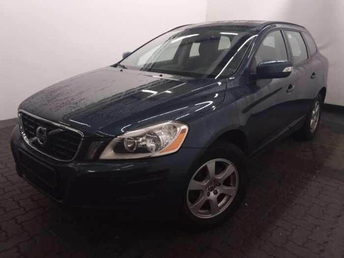 Volvo XC60 2,4 D5 AWD - Image 35