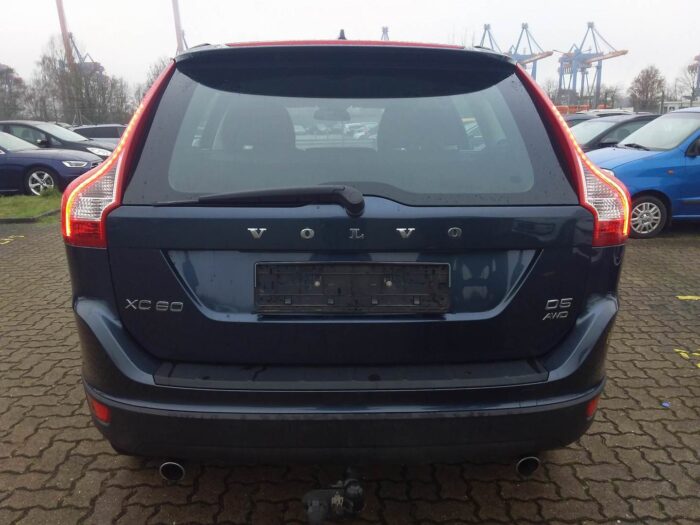 Volvo XC60 2,4 D5 AWD - Image 29