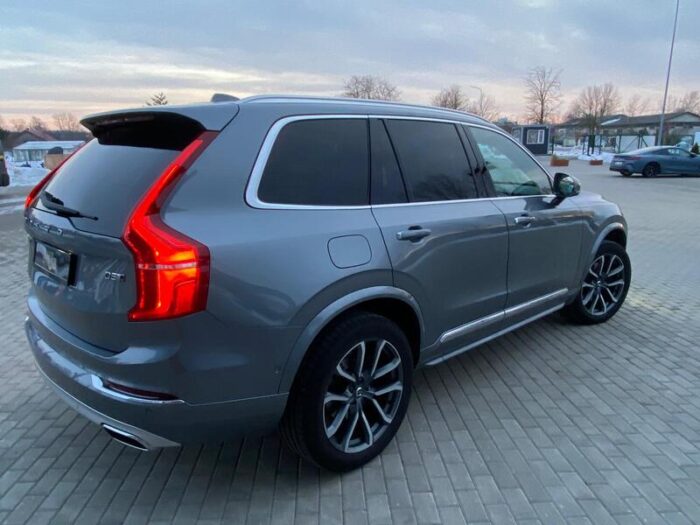 Volvo XC90 D5 AWD Geartronic "Inscription" - Image 8