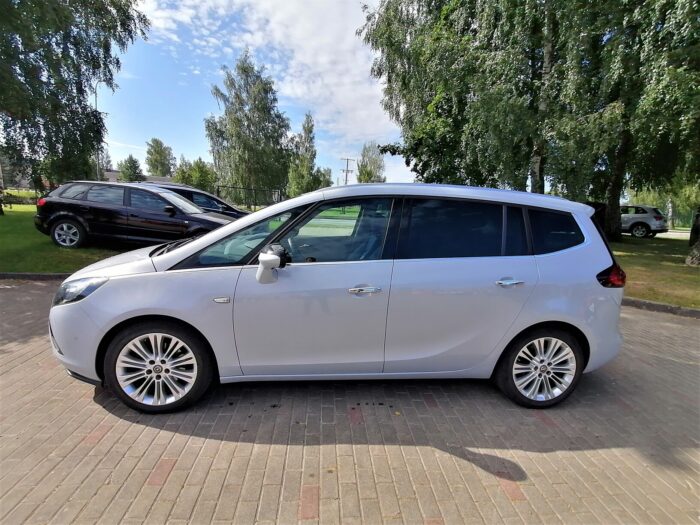 Opel Zafira Tourer 1,6 CDTI "Innovation" - Image 6