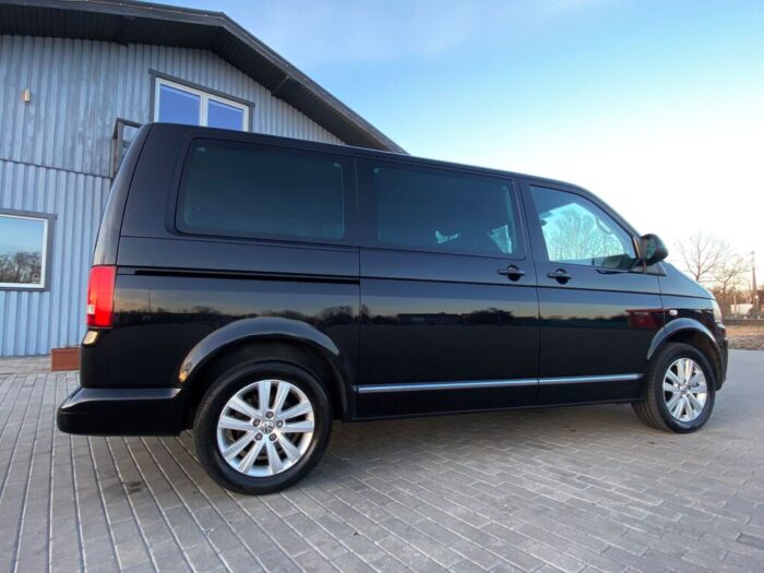 VW T5 Multivan 2,0 TDI 4Motion Automatik "Highline" - Image 6