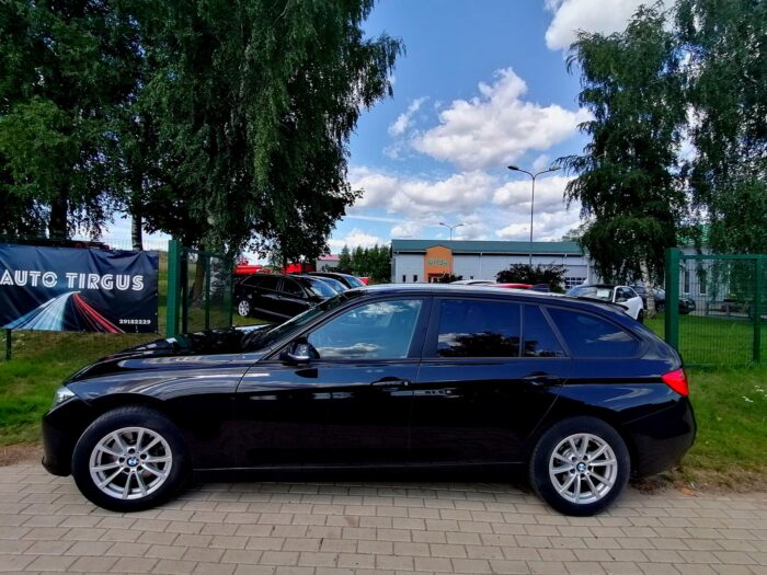 BMW 320d Touring Steptronic - Image 26