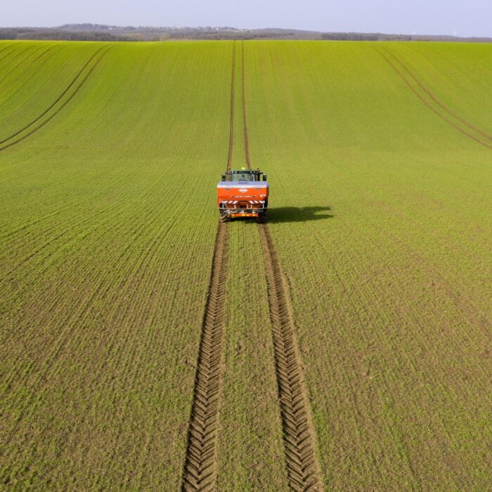 Minerālmēslu izkliedētāji KUHN AXIS - Image 5