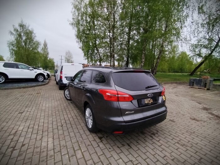 Ford Focus Turnier 1,5 TDCI "Business" - Image 5