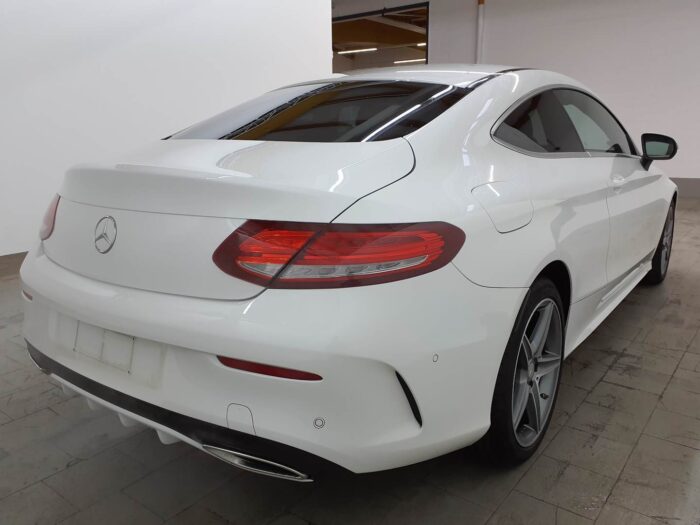 Mercedes-Benz C 180 Coupé Automatik "AMG Line" - Image 28