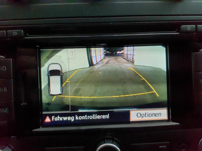 VW Touran 2,0 TDI DSG "Highline" - Image 17