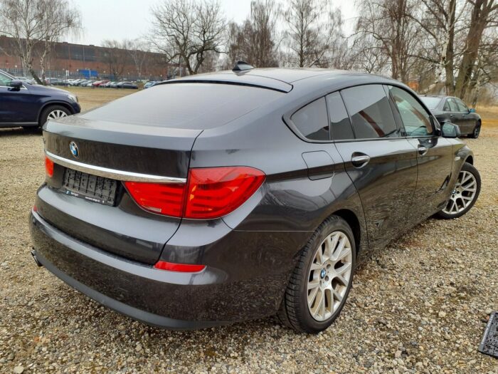 BMW 530d GT Steptronic - Image 33