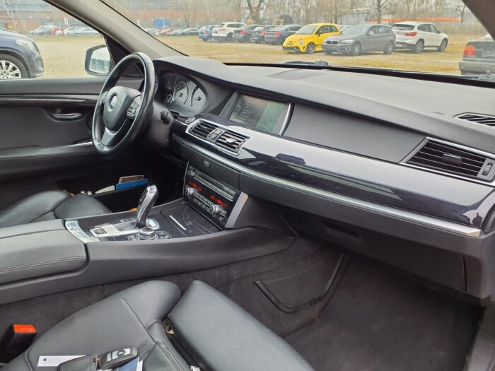 BMW 530d GT Steptronic - Image 29