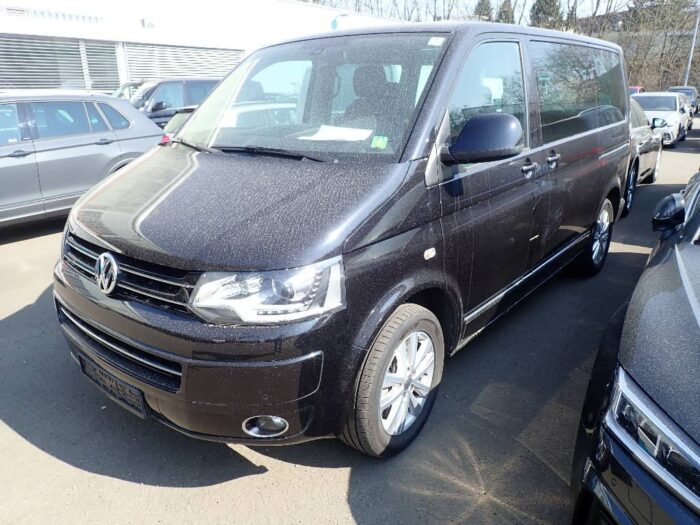 VW T5 Multivan 2,0 TDI 4Motion Automatik "Highline" - Image 37