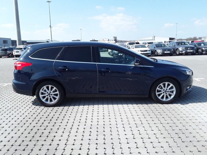 Ford Focus Turnier 2,0 TDCi "Titanium" - Image 27