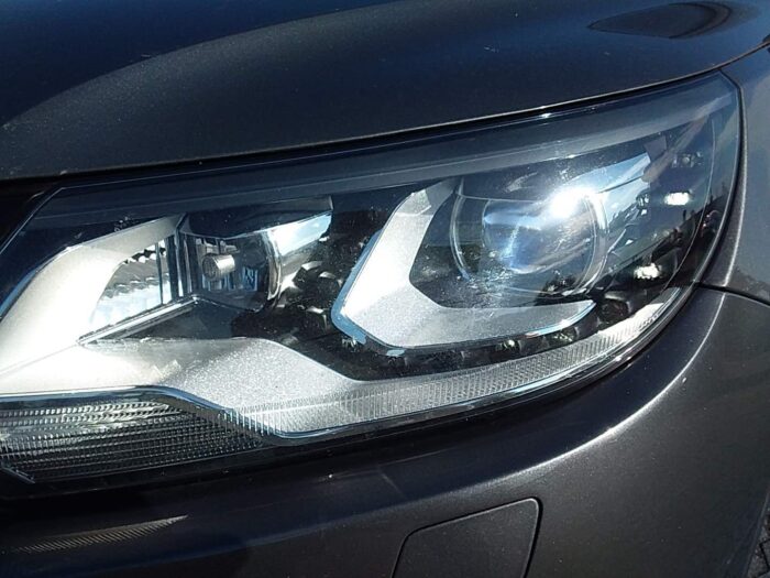 VW Tiguan 2,0 TDI 4Motion "Sport & Style" - Image 35