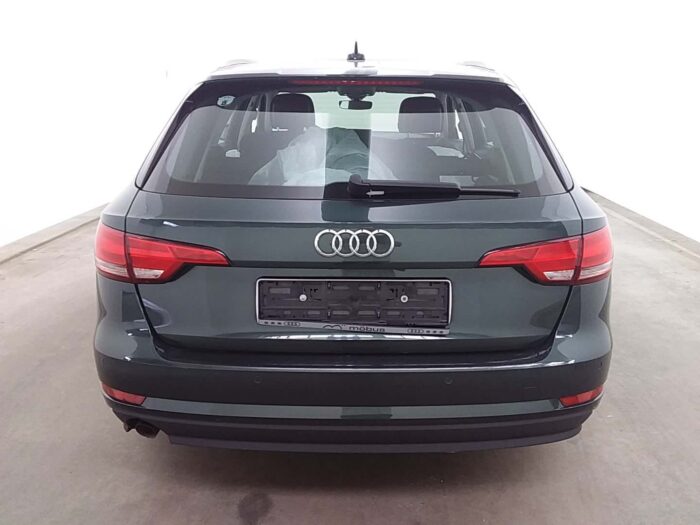 Audi A4 Avant 2,0 TDI S-tronic - Image 35