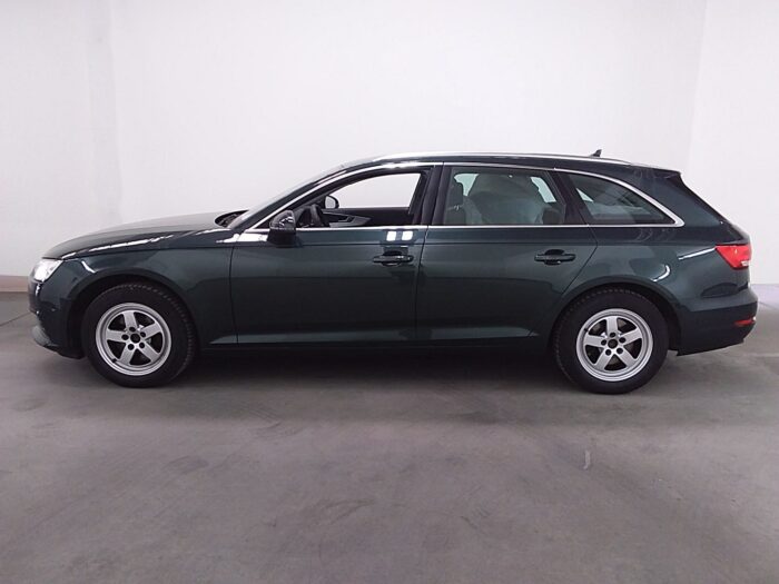 Audi A4 Avant 2,0 TDI S-tronic - Image 30