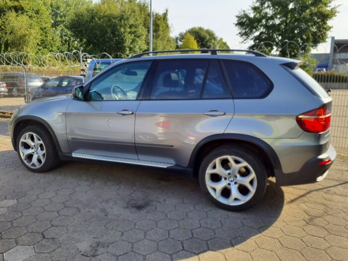 55190087_hd BMW X5 30d Steptronic - Image 36
