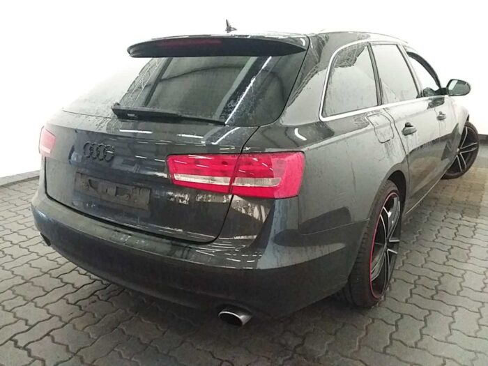 Audi A6 Avant 3,0 TDI quattro S-tronic - Image 37