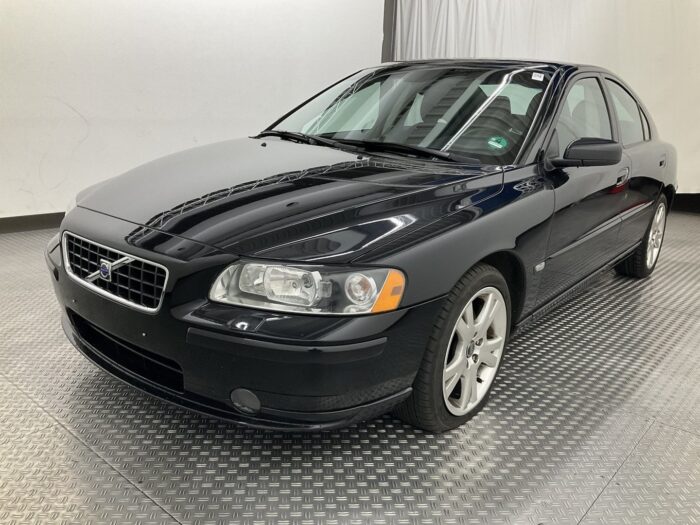 Volvo S60 2,4 D5 "Momentum" - Image 46