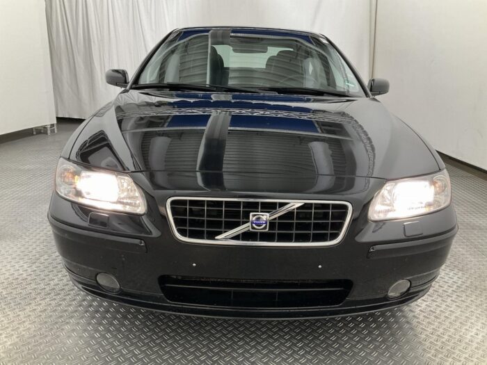 Volvo S60 2,4 D5 "Momentum" - Image 39
