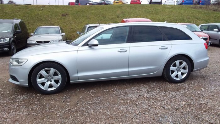 Audi A6 Avant 3,0 V6 TDI - Image 17