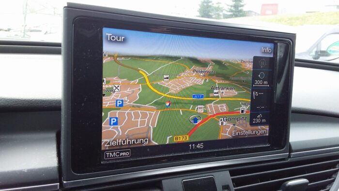 Audi A6 Avant 3,0 V6 TDI - Image 14