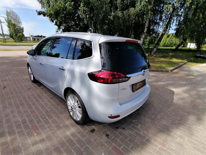 Opel Zafira Tourer 1,6 CDTI "Innovation" - Image 7