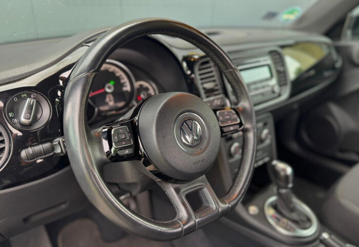VW Beetle 2,0 TDI DSG - Image 4