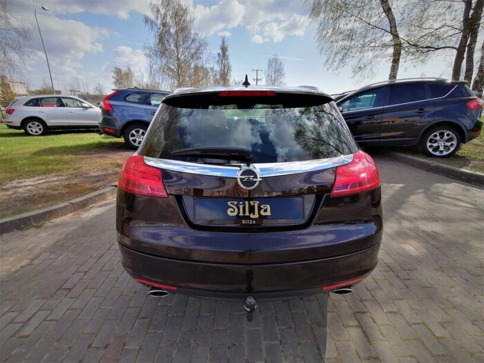 Opel Insignia Sports Tourer 2,0 CDTI 4x4 ActiveSelect "Innovation" - Image 8