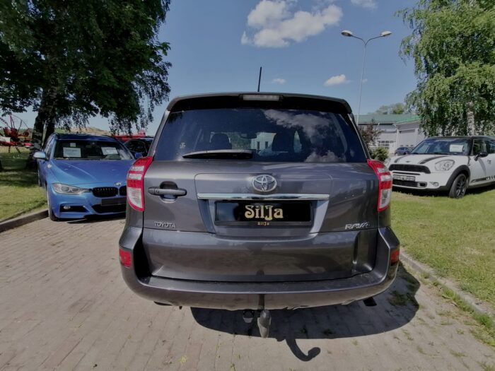 Toyota RAV4 2,2 D-4D "Life" - Image 5