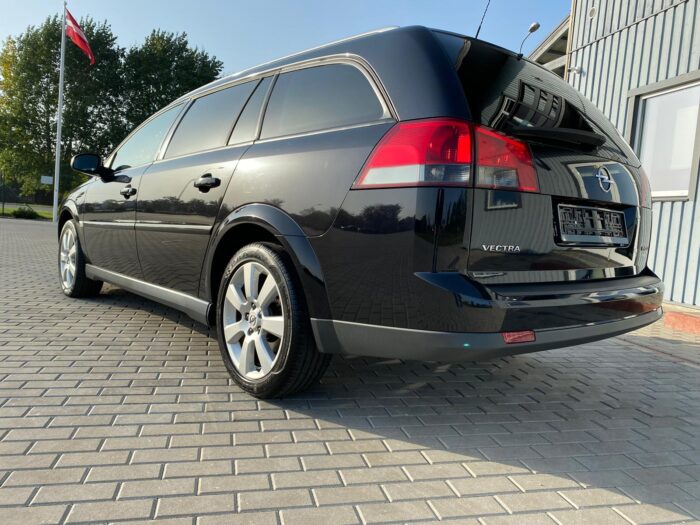 Opel Vectra Caravan 1,9 CDTI “Edition” - Image 4