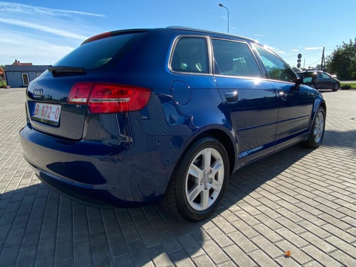 Audi A3 Ambition 2,0 - Image 6