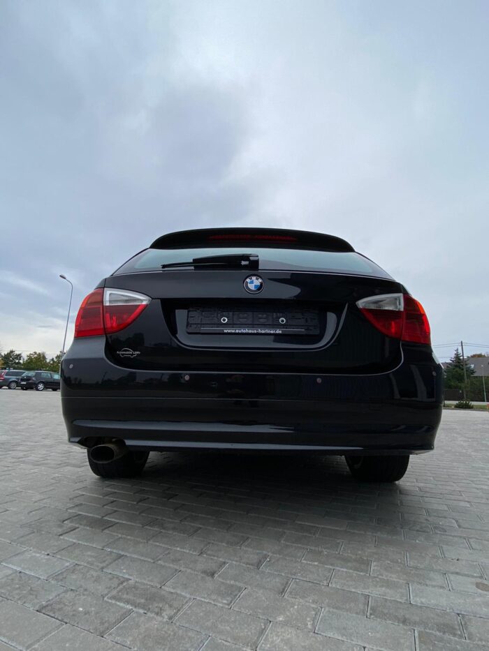 BMW 320d Touring 120 kW - Image 7