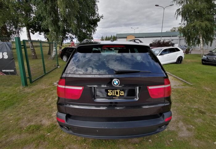 6-5 BMW X5 3.0 SD - Image 7