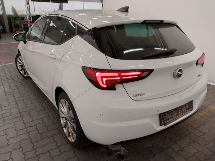 Opel Astra 1,6 CDTI ActiveSelect "Innovation" - Image 32